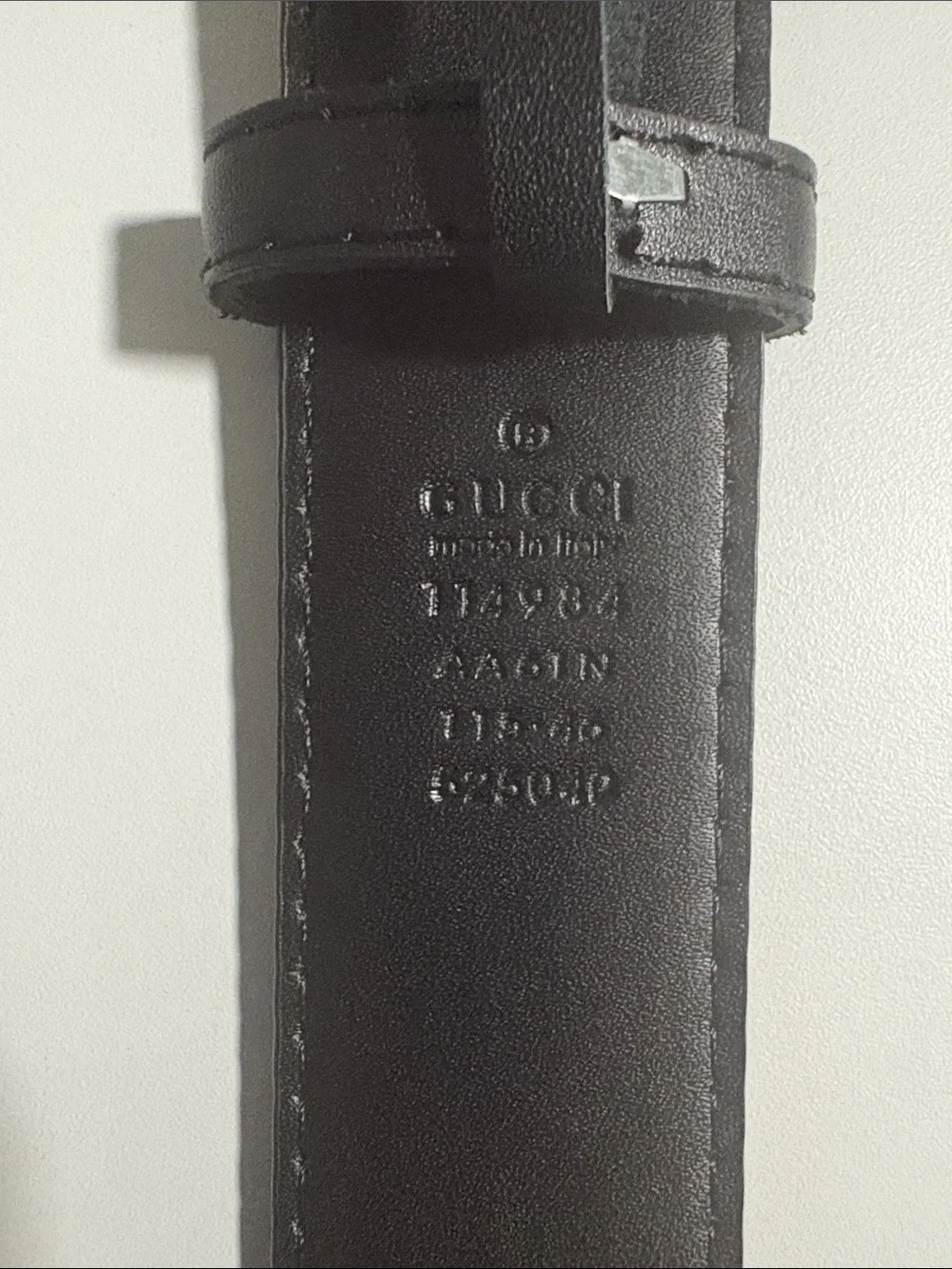 Black Leather Men’s Belt with Gold Double-G Buckle